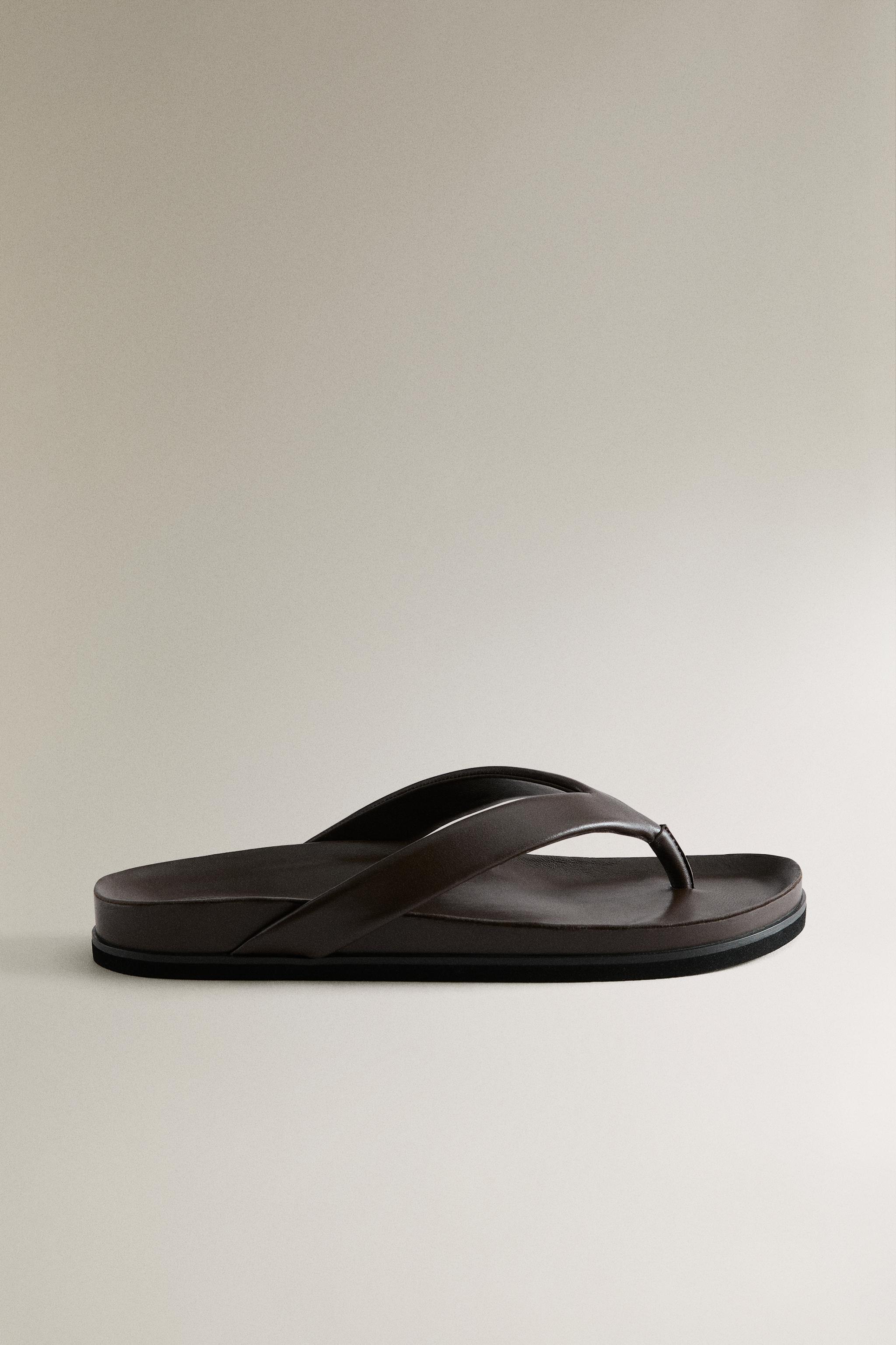 LEATHER STRAPPY SANDALS